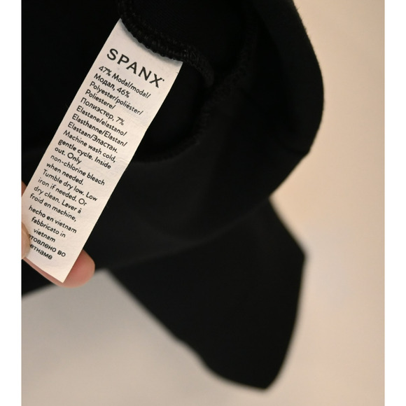 Spanx Very Black Airessentials Half Zip Pull-Over Sweater Size 3x 50346R - Picture 5 of 5